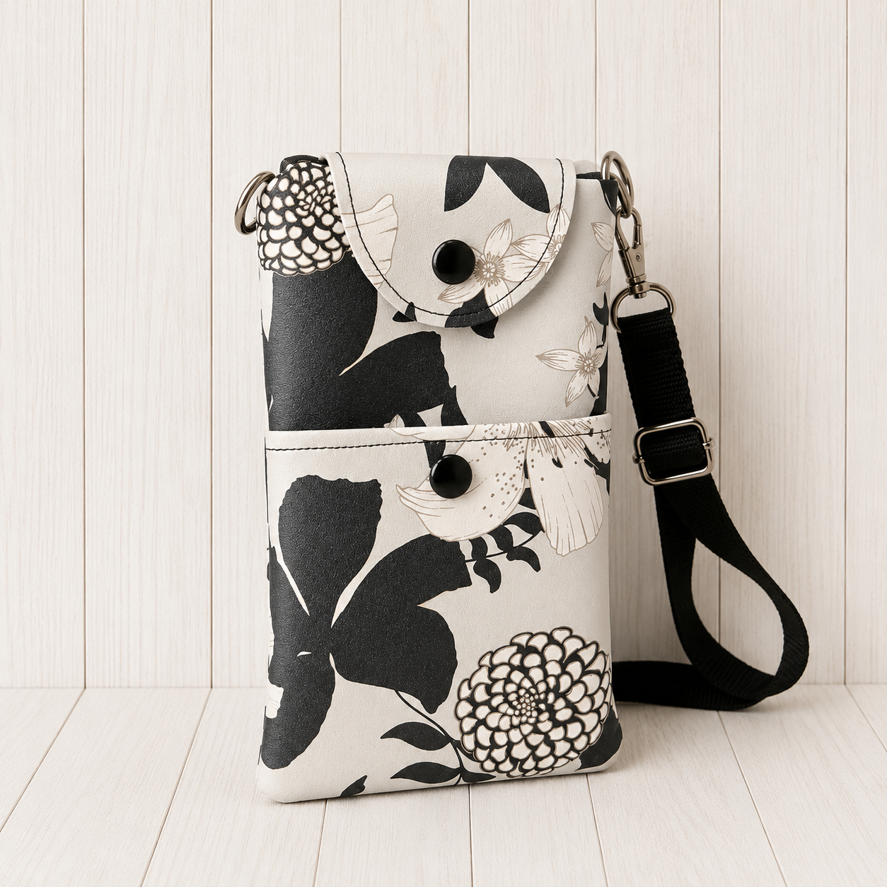 Funda para el Móvil con Bolsillo Exterior con Snaps