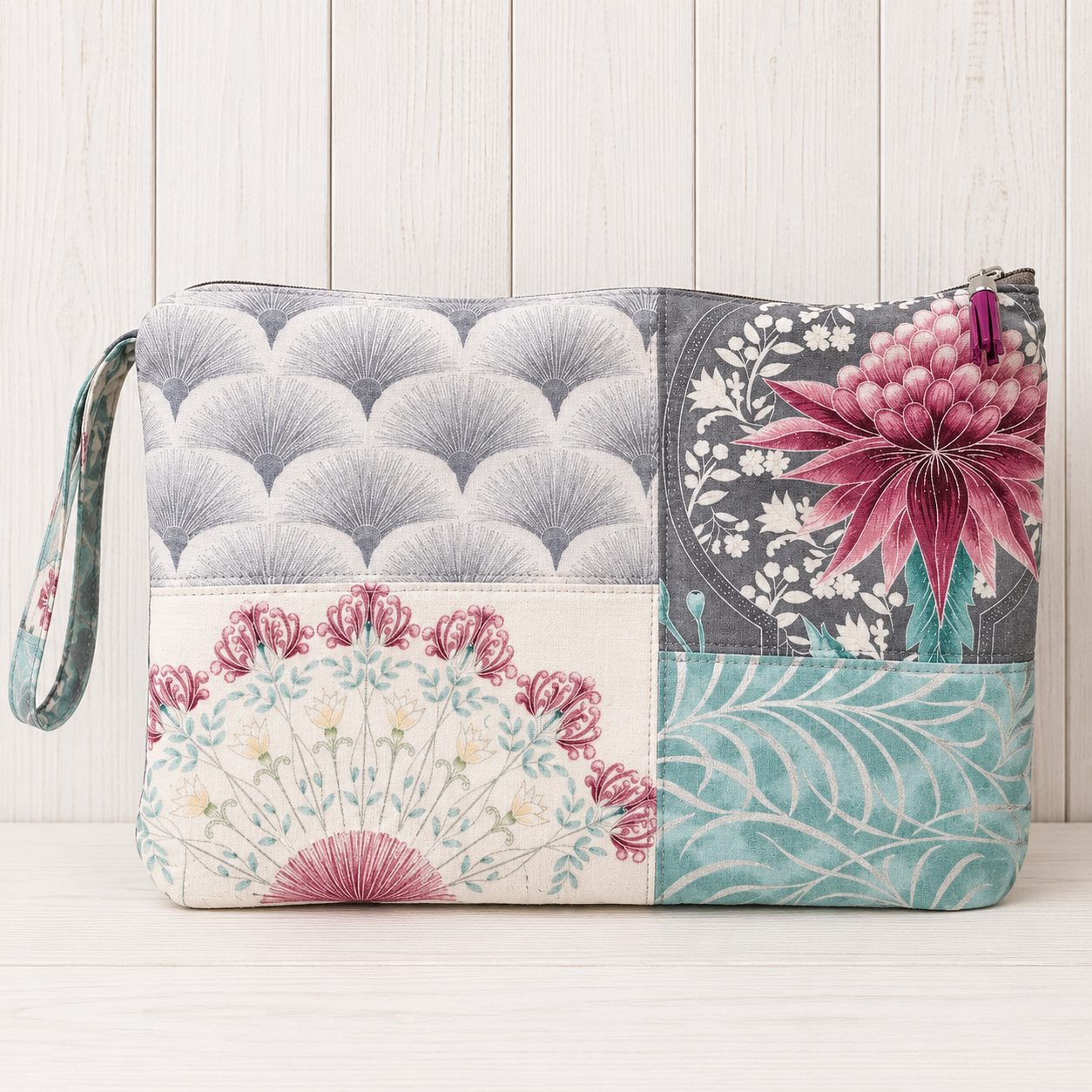 Clutch con Estampado de Colores